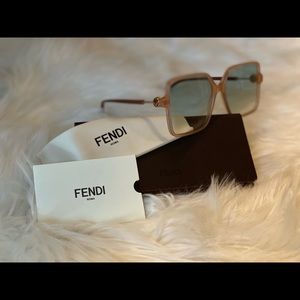 Fendi 58mm gradient square sunglasses